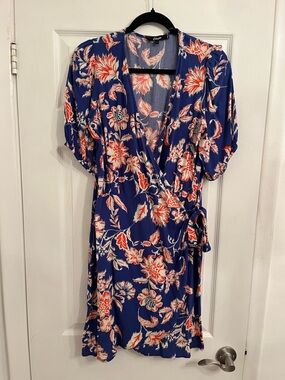Etam Tie Wrap Ginetta Dress